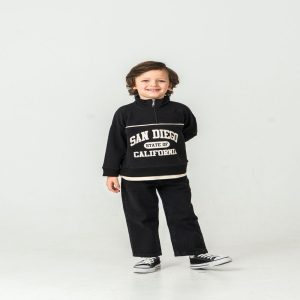 Yazı Detaylı Sweatshirt  Kot Pantolon 2 li Erkek Çocuk Takım